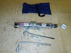 Домкрат на Honda Freed GB3 Фото 5