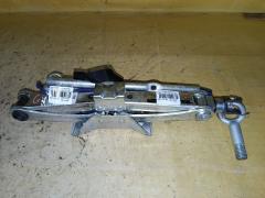 Домкрат на Honda Freed GB3 Фото 4