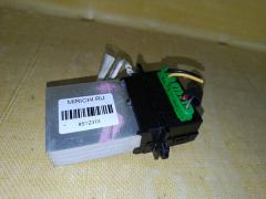 Регулятор скорости мотора отопителя на Nissan Cube YZ11 HR15DE Фото 3