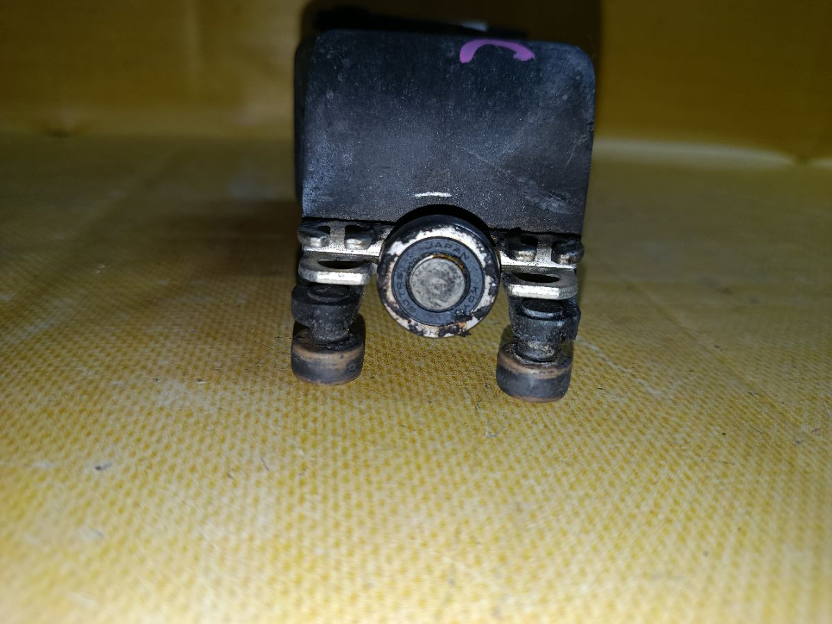 Ролик двери на Honda Freed GB3 Фото 4