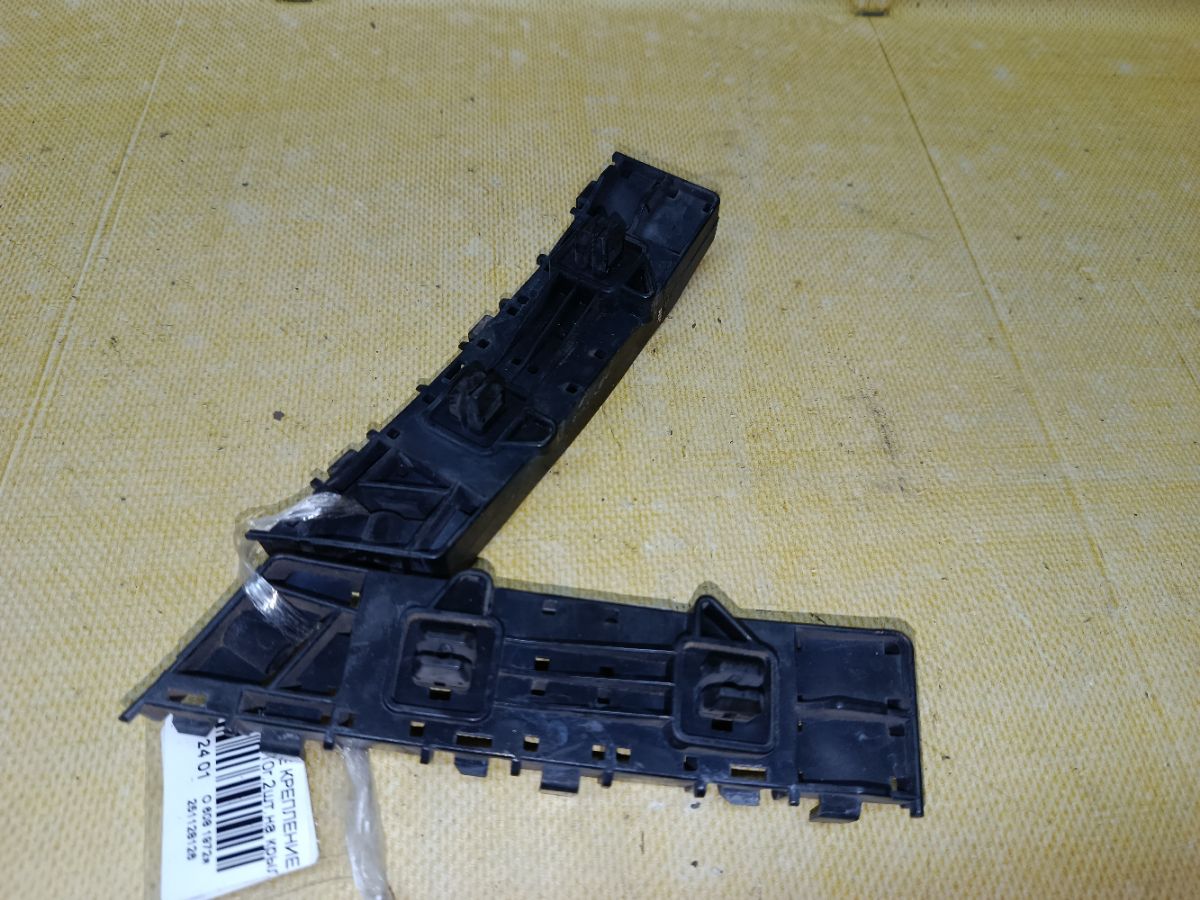 Крепление бампера на Honda Freed GB3 Фото 6