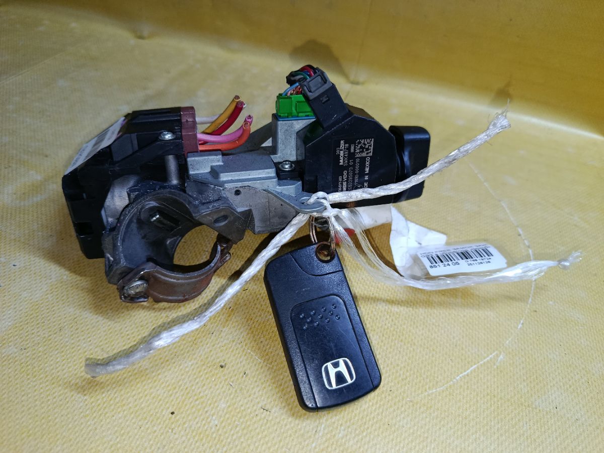Замок зажигания на Honda Freed GB3 Фото 5