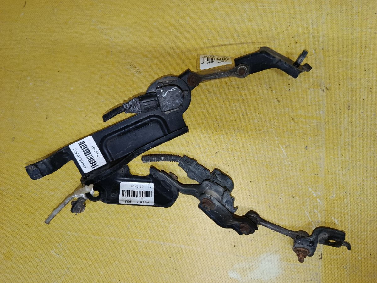 Датчик регулировки наклона фар на Honda Freed GB3 Фото 4