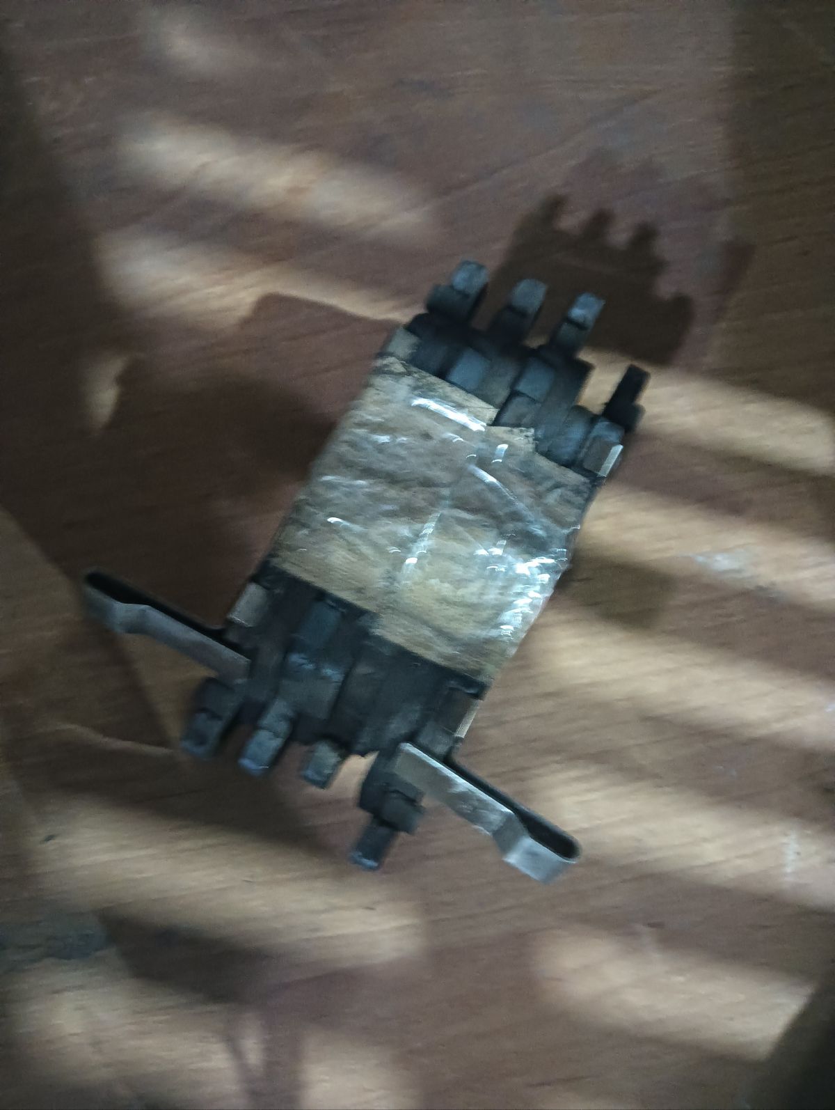 Тормозные колодки 0 986 461 759, 0 986 505 948, 0 986 AB2 377, 0 986 AB2 665, 0 986 TB2 232, 011342120809, 025 216 9416W, 0301EUF, 0418 02, 041802, 05P564, 06450-S5A-J00, 06450-S5B-J00, 06450-S7A-J00, 06450S5AE50, 06450S5AG00, 06450S5AJ00, 07830001, 10 BPF 00128 000, 1011552, 1016HP0016, 10360, 1039 F, 1050545, 1070120126, 112756, 1170388, 13046058202, 13046058202NSETMS, 13046059282, 13046059282NSETMS, 13046059432, 1501222626, 1511365, 1512555, 1623058580, 1780, 179807, 180959, 180959396, 18500058078, 190573, 1V5U3328Z, 1Y383328ZE, 21694, 21694 00 701 10, 2169401, 2169404, 216941651, 2169417305T4047, 2169701, 2201750, 222626, 241802, 3000205, 31839, 321508EGT, 321508IEGT, 323700035700, 343, 3463600210, 3463600219, 363700203018, 363702160614, 363916060275, 36831, 36831 OE, 402B0247, 41802, 429 002LSX, 429002BSX, 45022-S04-V00, 45022-S04-V01, 45022-S04-V02, 45022-S5A-J00, 45022-S5B-J00, 45022-S7A-000, 45022-SCC-000, 45022-SR3-V00, 45022-SR3-V01, 45022-SR3-V02, 45022-SR3-V03, 45022504V10, 45022S04V00, 45022S04V01, 45022S04V02, 45022S04V03, 45022S04V10, 45022S04V11, 45022S04V12, 45022S5AE50, 45022S5AG00, 45022S5AG01, 45022S5BJ01, 45022S7A010, 45022SO4V10, 45022SO4V11, 45022SO4V12, 45022SR3V00, 45022SR3V01, 45022SR3V03, 45022SR3V10, 45022SR3V11, 45022SR3V12, 45022TG0T00, 45022TR2A00, 45022TR2A01, 453481, 47520, 4UP03607, 4UP03686, 5-86005260, 5-86005261, 5-86009207, 5-86014123, 5-86014456, 5-86014834, 50000776, 50000776 C, 5004435, 50435, 551, 5611503, 572340B, 572340J, 572340S, 5860052600, 5860052610, 5860092070, 5860141230, 5860144560, 5860148340, 597204, 598494, 600000098600, 601CS, 6111839, 6133759, 6260564, 6653, 7127, 7480, 810024, 8110 40168, 8221750, 837480, 85 91 6305, 8DB 355 024531, 8DB355016461, 8DB355027201, 9815, 986461759, 9H0H006, AC1523C, AC453481D, ADB32009, ADB3555, ADB3555HD, ADH24251, AF5070, AFP228S, AKD1158, AMDJBF379, AN-376WK, AN376WKX, AN685WK, AS-H003M, AS1340, AS1340A, AS376, AS891, ASN250, AV571, AW1810533, AY040-HN007, AY040HN007, AY040HN017, B110284, B1111005, B1G10207222, B2169401, BBP1457, BC776, BD S389, BD3406, BE872, BL1373A2, BLF733, BP000809, BP010809, BP1081, BP1111005, BP2022, BP28264, BP43144, BP43218, BP733, BPA041802, BPH14, BPHO1001, BRP0815, BS0986461759, BS1109, C11NR0024, C14033, C14033ABE, C14033AW, C14033FBK, C14033JC, C14033L, C14033PR, C1N016, C1N041, CBP32009, CBP3555, CD5070, CD5070M, CD5070M10, CD5070M10STD, CD5070M10TYPED, CD5070MSTD, CD5070MTYPED, CF8264, CH003477, CKHO2, CLN1021, CLN2021, CMX617, CMX621, CS421, D260E, D5070, D5070M, D5070M-02, D5070M01, D5073M01, D5174M, D621, DB1286, DFP3375, DP104A174, DP104A174P, DP5243, E07PADE900424, E07PADE900426, E07PADFR00423, E07PADFR00425, E07PADT000322, E07PADT000323, E100219, E400219, E500219, EC1266, ELT617, ELT621, FBP0827, FBP1221, FBP1435, FD6580A, FD6580N, FDB776, FDB778, FDS776, FO 453481, FP0621, FPE083, FSL776, G1505HF, GBP041802, GBP041902, GDB1164, GDB1183, GDB3375, GK0319, GP05070, H02535, H02535HD, H02535J, H04HO005, H281430Y, H360A34, H4502S04003, H4502S7A003, H4502SCC003, HDP206C, HKPHD033, HO701002, HP5039, IBD1435, IE180959, J PA435AF, J3604033, J3604042, JAPPA435AF, JBP0093, JBP0093БУПАК, JBPD5070MH, JCP776, JQ1011552, K614200, KBP055, KBP2003, KD1542, KD1776, KD1794, KE0700451, KE0700452, KH0500138, KUF8264, LP809, LVXL874, MBP733, MD100M, MD5070MS, MD5070MS10, MD5073MS, MD5174MS, MDB1610, MDB81610, MFP2435, MKD617, MKD621, MN-241M, MPO05, MS8264, MX617, MX621, N1313, NDP-206C, NKH1103, NP2538, NP8005, NPO117WSB, NPS117WSB, P 28 023, P28023, P518302, PA435AF, PA435MK, PA743, PAD815, PBP776, PBP776KOR, PBP777, PBP777KOR, PC0809, PCP1308, PD19511, PD493, PF-8264, PF1576, PF8264, PF8265, PGD621C, PGD621M, PKJ005, PKJE05, PN8264, PRP0367, QP4123, RA07480, RB0959, RB1773, RN419M, RNZ105, S700151, SBP776, SDSSMAZSUP, SKEPO05, SMB21694, SN421P, SN425P, SP 621, SP 621 PR, SP1221, SP1266, SS421S, ST45022S04V00, T0610582, T3018, TABP2077, TCA1125, TD-086-8264, TD8264, TG8264, TH206C, TL5070M, TN419M, V9118H013, WBP21694A, WS207700, WS314200 на Honda Freed GB3 L15A Фото 11