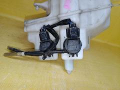 Бачок омывателя на Toyota Prius NHW20 Фото 4