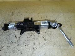 Домкрат на Mazda Verisa DC5W Фото 5