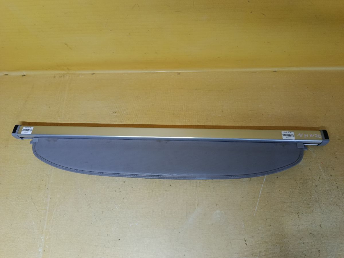 Шторка багажника на Toyota Prius NHW20 Фото 3