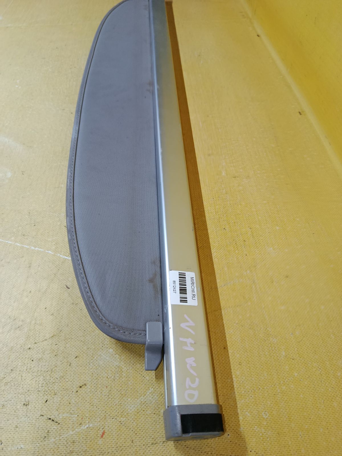 Шторка багажника на Toyota Prius NHW20 Фото 4