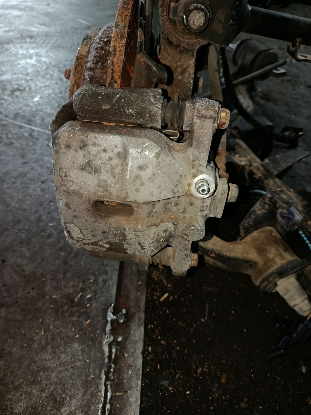 Балка подвески на Honda Odyssey RB3 K24A Фото 13