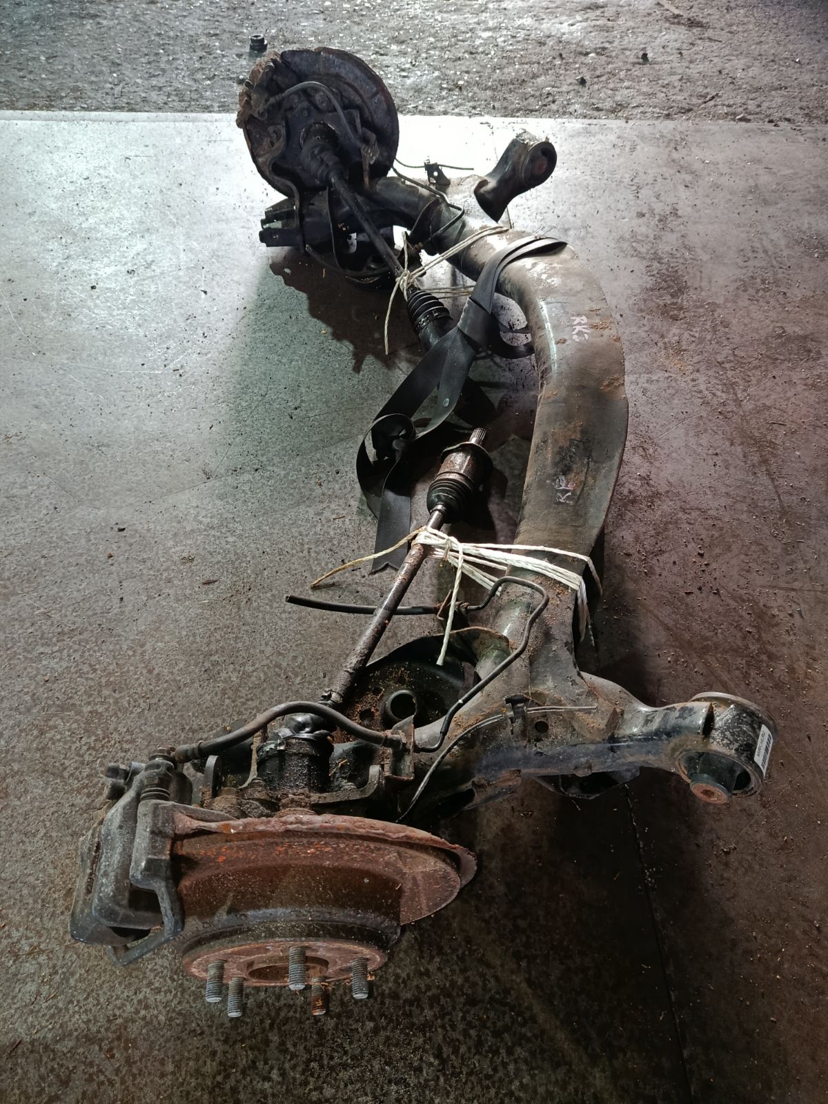 Балка подвески на Honda Stepwgn RK2 R20A Фото 18