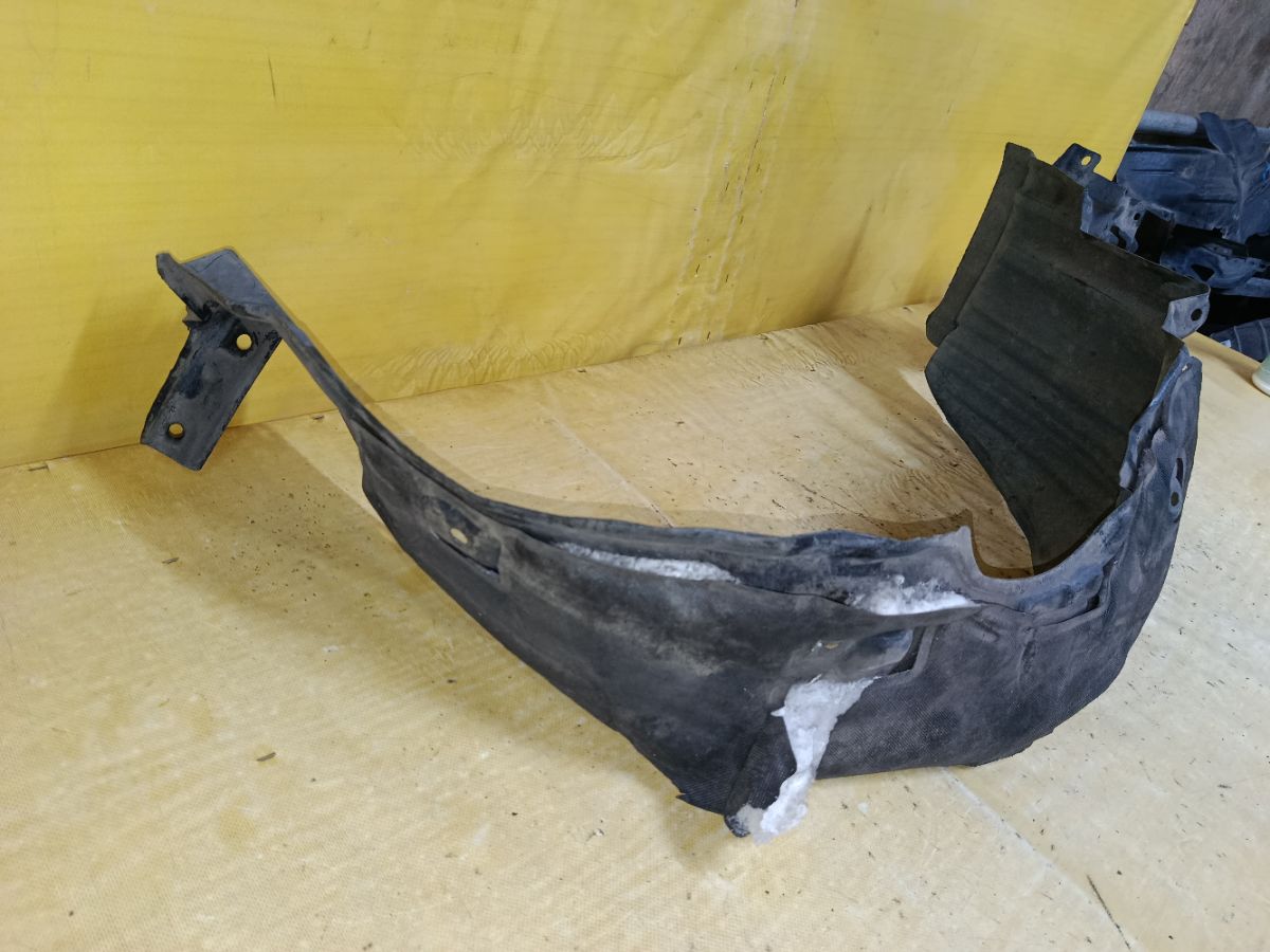 Подкрылок 53875-47020, 915.TY11151R, LT-TY6178 на Toyota Prius NHW20 1NZ-FXE Фото 5