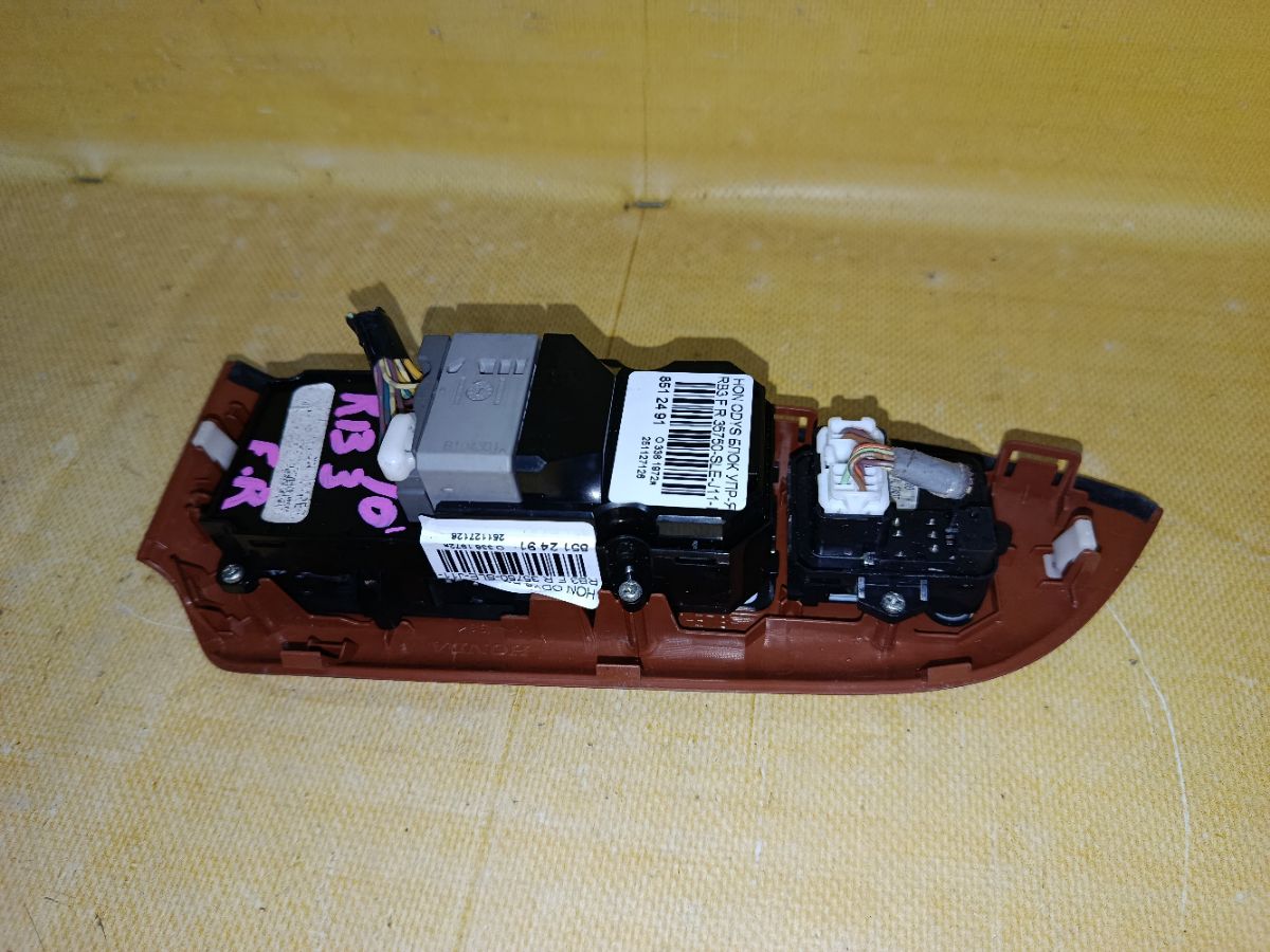 Блок упр-я стеклоподъемниками 35750-SLE-J11-M1 на Honda Odyssey RB3 Фото 7