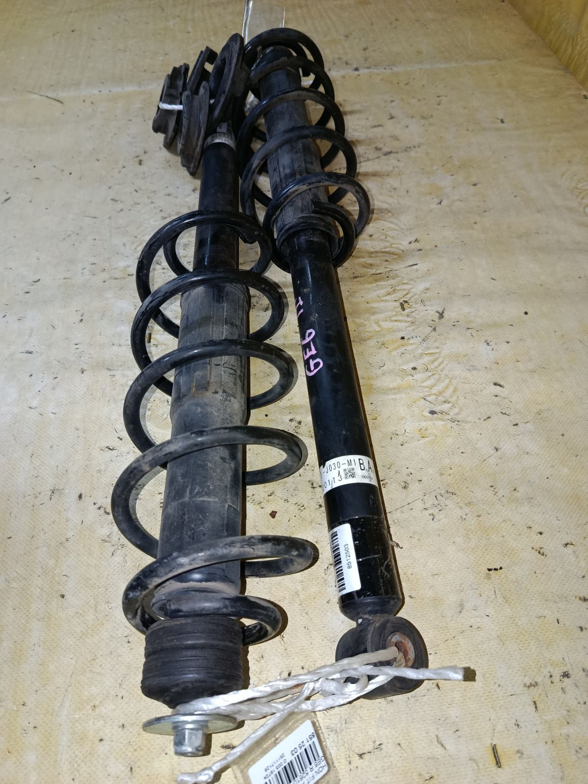 Амортизатор 52610-TF0-J030-M1, 348016, 52610-TF0-G12, 52610-TF0-J03, 52610-TG0-T03, 52610-TG5-C02, 52610-TK6-A03, CR-003R-GE6, SJ-003R-GE6, ST-003R-GE6 на Honda Fit GE6 Фото 4