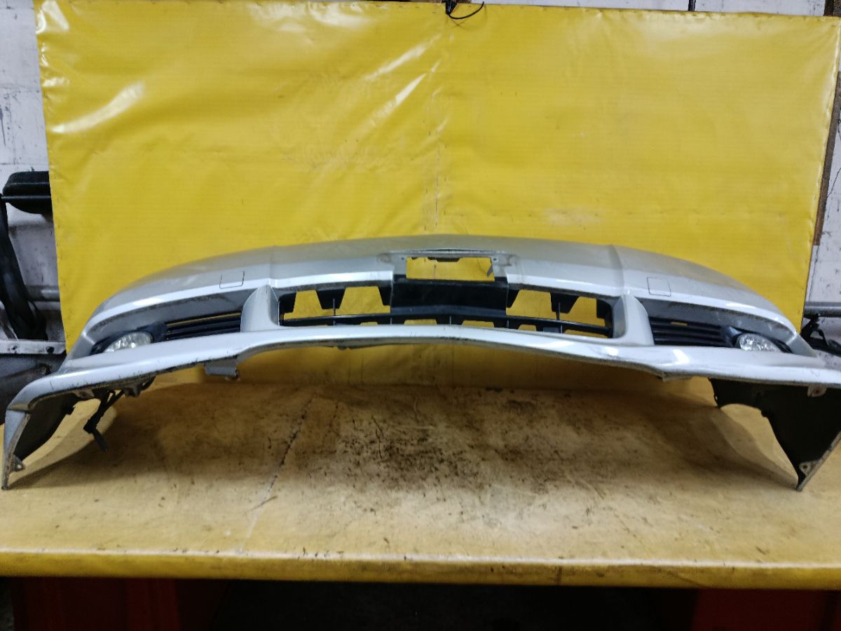 Бампер 13-42 13-42,52119-58050 на Toyota Alphard ANH10W Фото 6