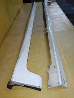 Порог кузова пластиковый ( обвес ) на Honda Freed GB3 Фото 8