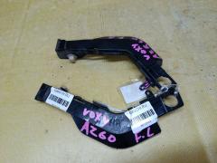 Крепление бампера на Toyota Voxy AZR60G Фото 3