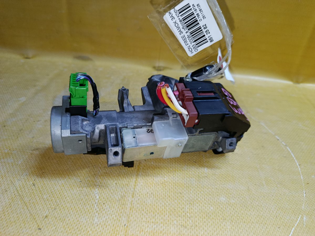 Замок зажигания на Honda Freed GB3 Фото 4