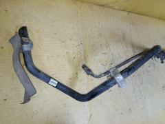 Заливная горловина топливного бака на Toyota Alphard ANH10W 2AZ-FE Фото 5