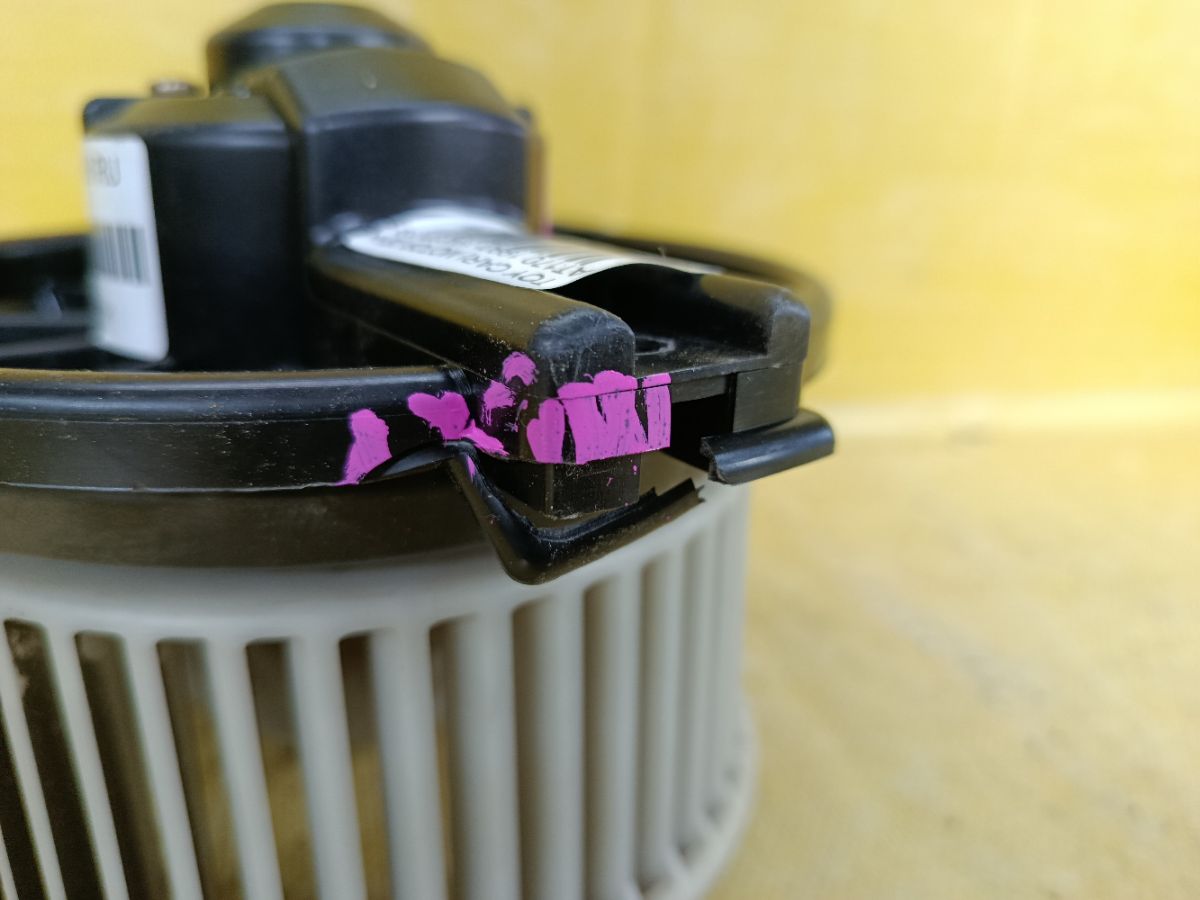 Мотор печки на Toyota Carina AT170 Фото 5