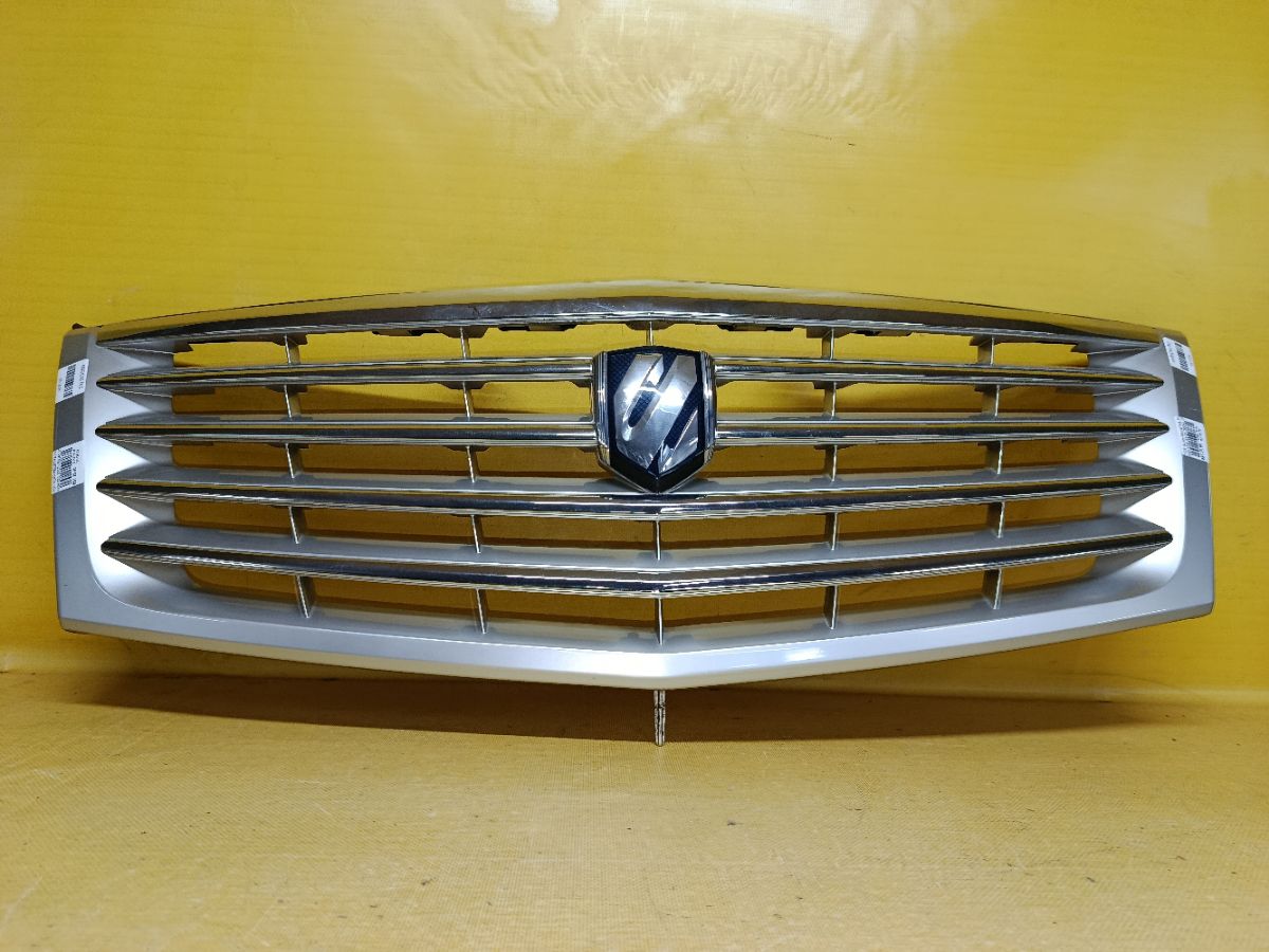 Решетка радиатора 53101-58041 на Toyota Alphard ANH10W Фото 6