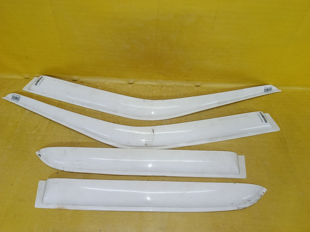 Ветровик на Toyota Carina AT170 Фото 3