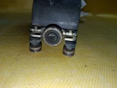 Ролик двери на Honda Freed GB3 Фото 4