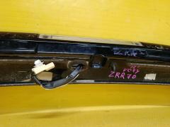 Спойлер 76085-28150 на Toyota Voxy ZRR70G Фото 13