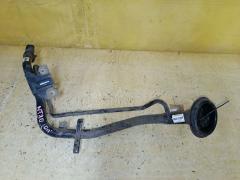 Заливная горловина топливного бака на Nissan X-Trail NT30 QR20DE Фото 3