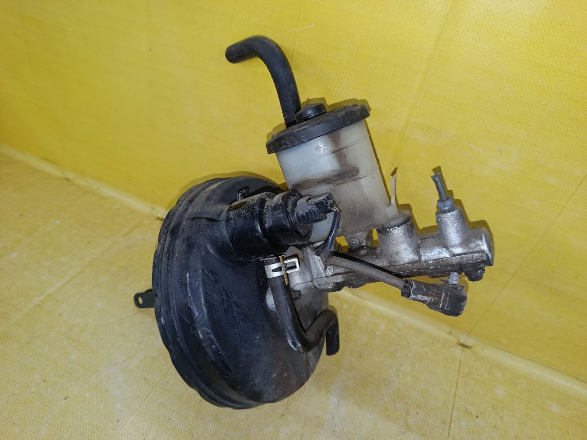 Главный тормозной цилиндр на Toyota Tercel EL51 4E-FE Фото 4