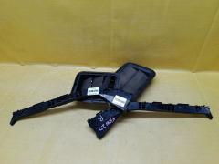 Крепление бампера 52575-47011, 52576-47011, 62931-33020 на Toyota Prius NHW20 Фото 3