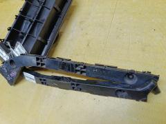 Крепление бампера 52575-47011, 52576-47011, 62931-33020 на Toyota Prius NHW20 Фото 6