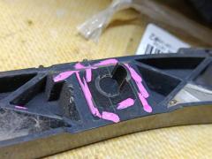 Крепление бампера 52575-47011, 52576-47011, 62931-33020 на Toyota Prius NHW20 Фото 9