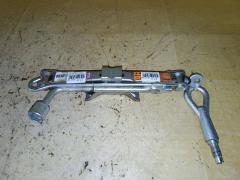 Домкрат на Nissan Note E11 Фото 4