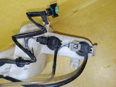 Бачок омывателя на Toyota Bb QNC20 Фото 6