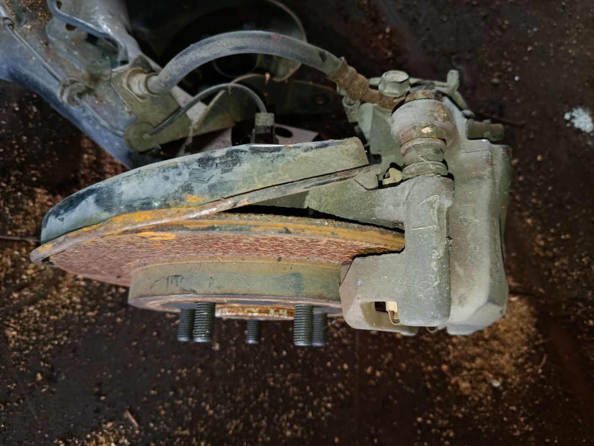 Балка подвески на Toyota Prius ZVW30 2ZR-FXE Фото 10