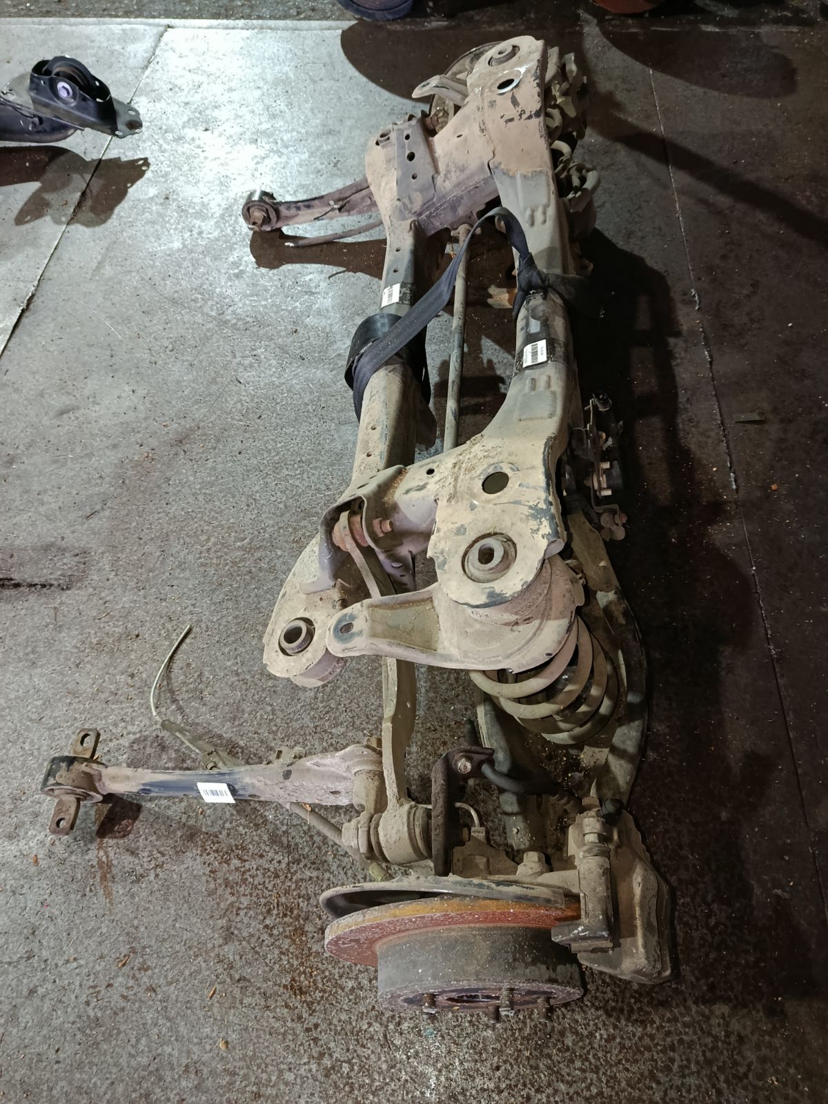 Балка подвески на Toyota Sai AZK10 2AZ-FXE Фото 21