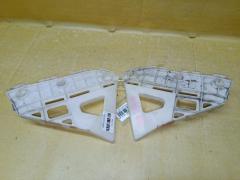 Крепление бампера 52115-28210, 52116-28210 на Toyota Voxy ZRR70G Фото 3