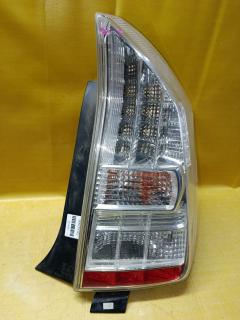 Стоп 47-37 47-37,212-19T8R-LD-AE на Toyota Prius ZVW30 Фото 3