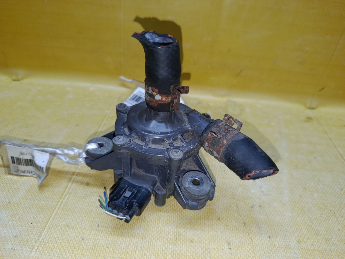 Помпа инвертора G9040-48020 на Toyota Prius ZVW30 2ZR-FXE Фото 4