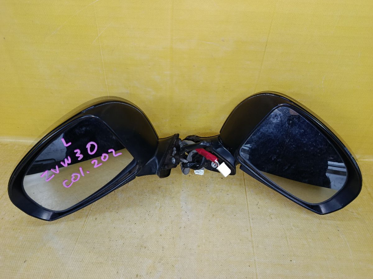 Зеркало двери боковой на Toyota Prius ZVW30 Фото 12