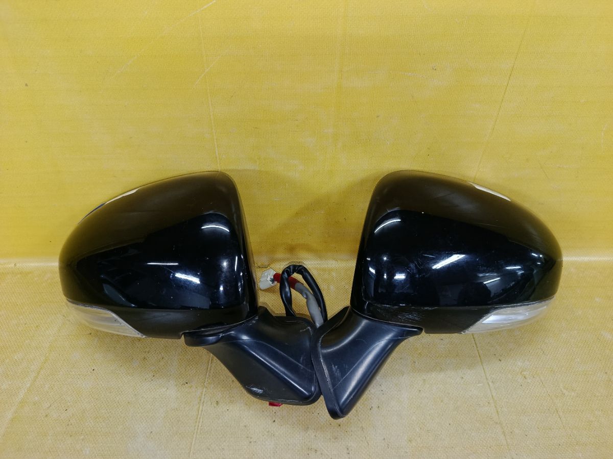 Зеркало двери боковой на Toyota Prius ZVW30 Фото 5