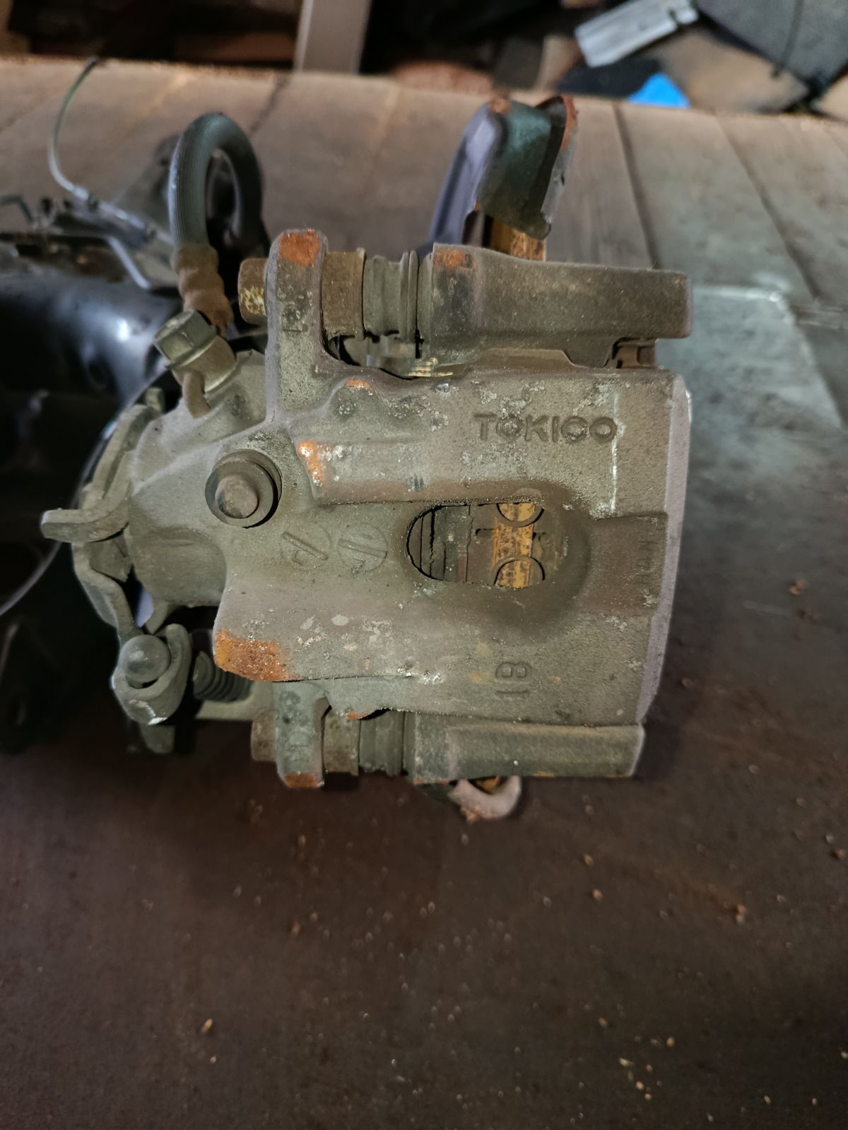 Балка подвески на Toyota Prius ZVW30 2ZR-FXE Фото 11