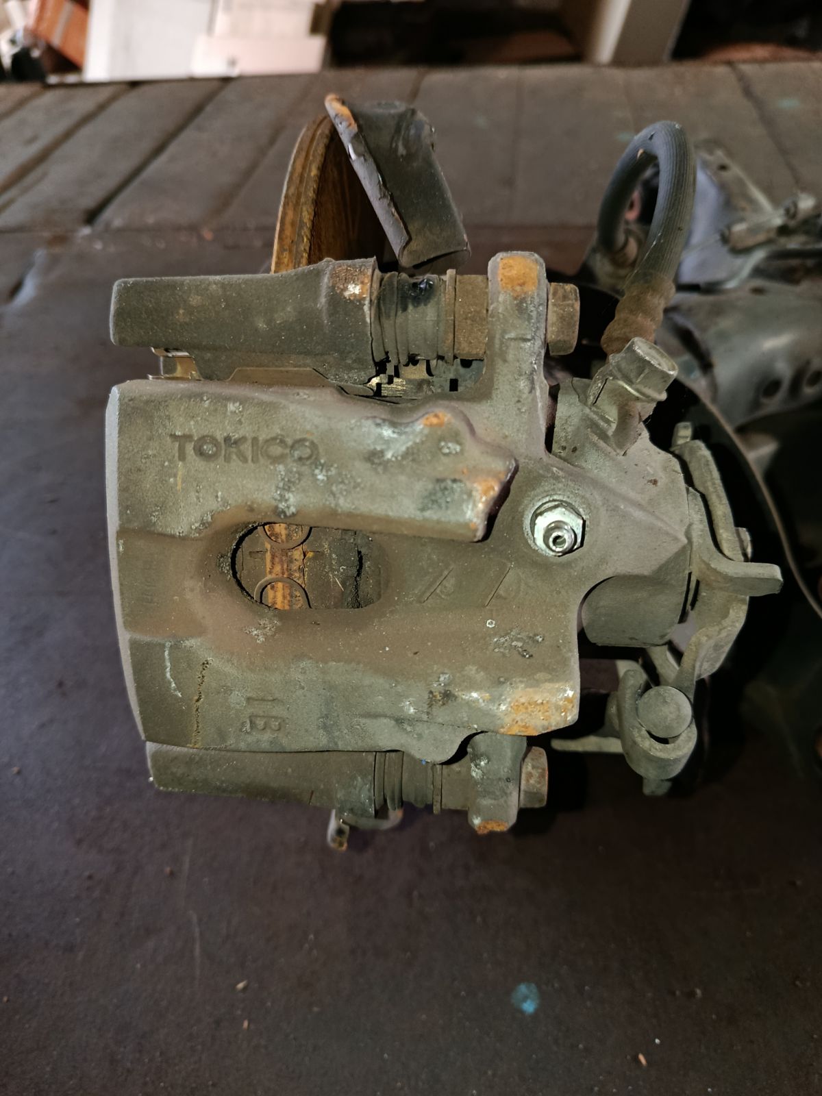 Балка подвески на Toyota Prius ZVW30 2ZR-FXE Фото 7