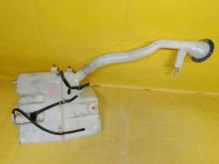 Бачок омывателя на Nissan Fuga Y50 Фото 6