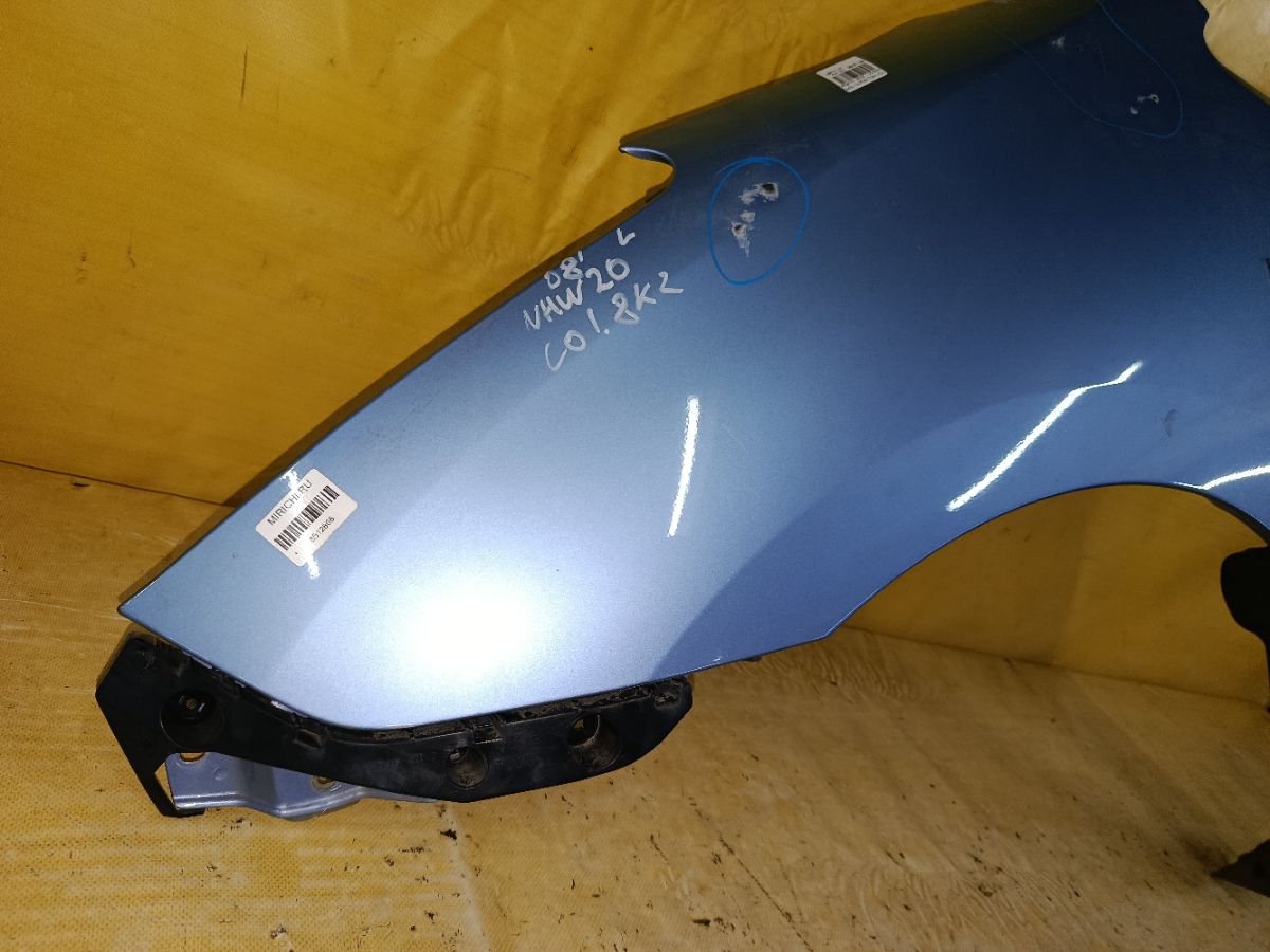 Крыло переднее на Toyota Prius NHW20 Фото 5