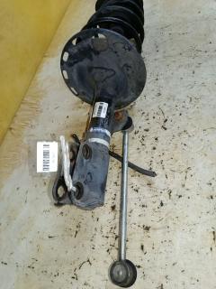 Стойка амортизатора на Toyota Voxy ZRR70G 3ZR-FAE Фото 6