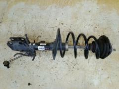 Стойка амортизатора на Toyota Voxy ZRR70G 3ZR-FAE Фото 3