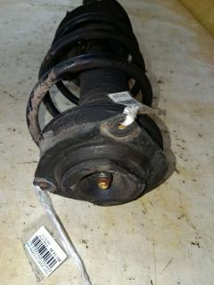 Стойка амортизатора на Toyota Voxy ZRR70G 3ZR-FAE Фото 4