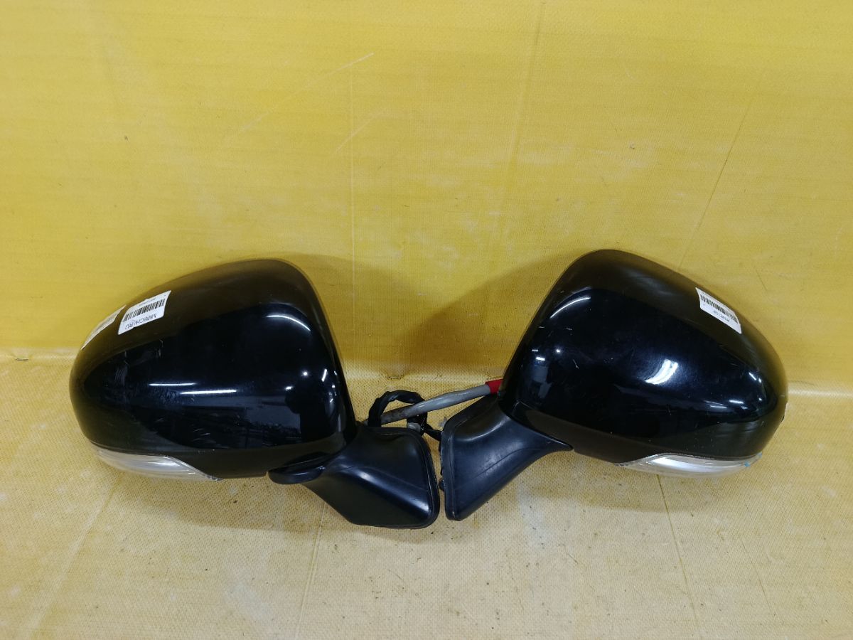 Зеркало двери боковой на Toyota Prius ZVW30 Фото 5