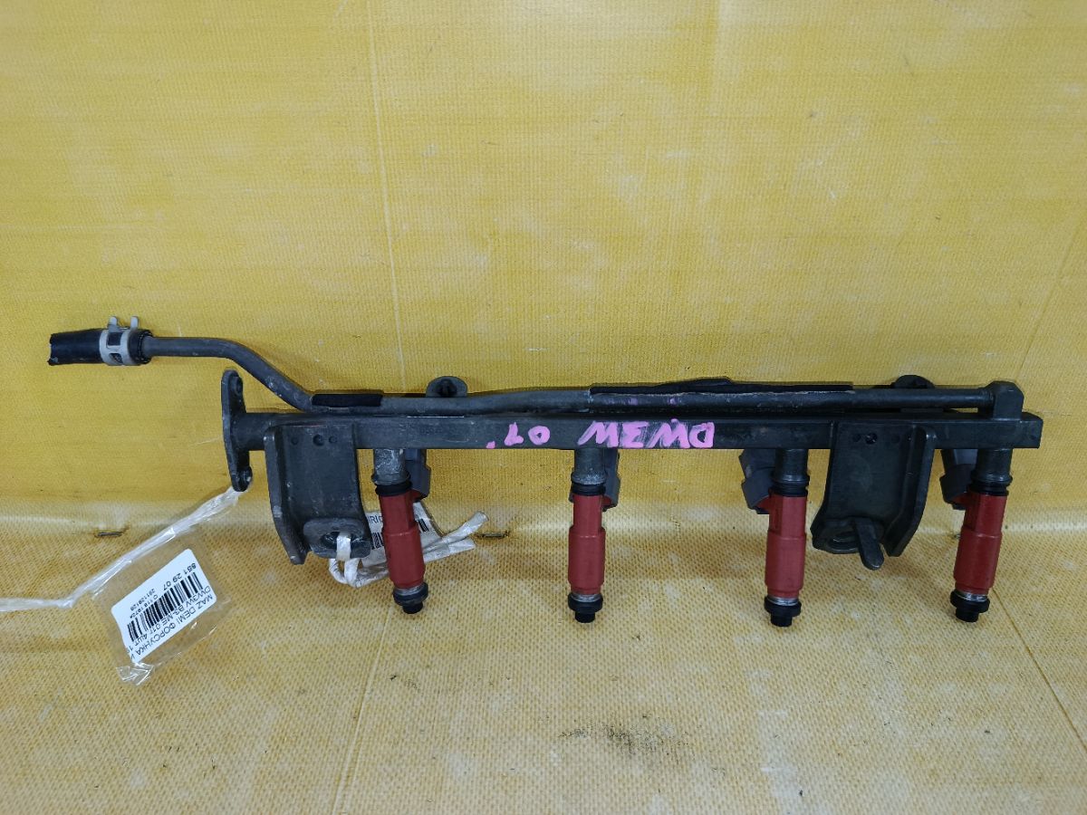 Форсунка инжекторная на Mazda Demio DW3W B3-ME Фото 4